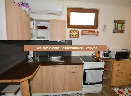 Aliz Nyaralohaz *