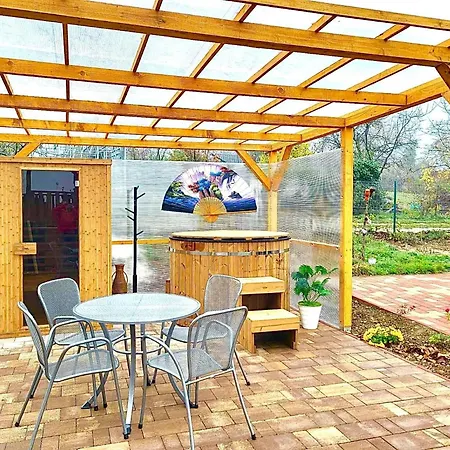 Aliz Nyaralohaz * Балатональмади