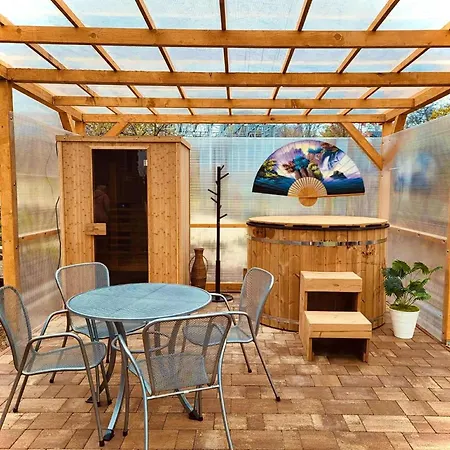 Aliz Nyaralohaz Балатональмади