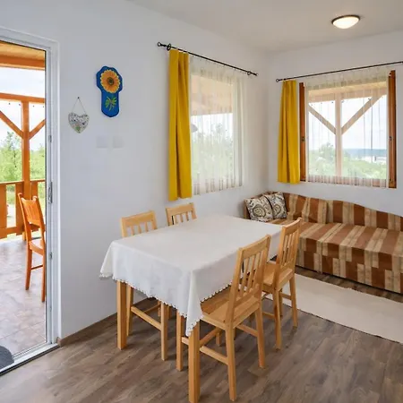 Adam Nyaralohaz Ferienhaus Balatonalmádi