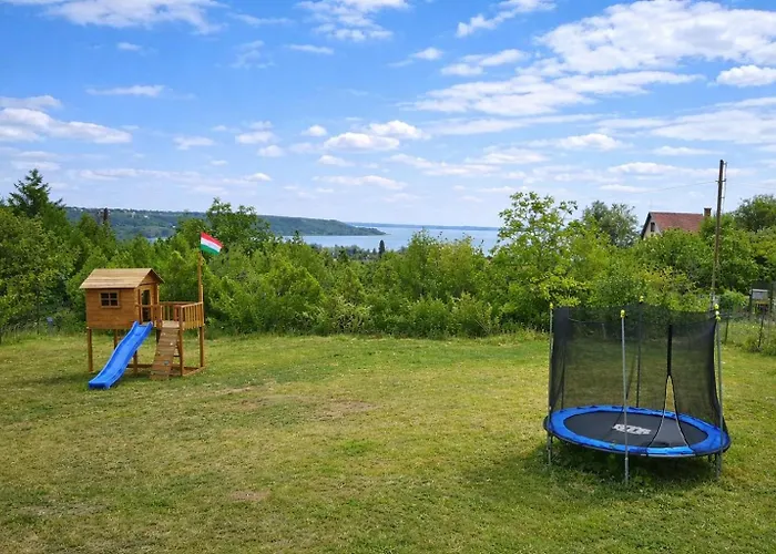 Alíz * Balatonalmádi
